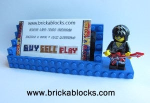 Downloadable Instructions for Building a Fathers Day Business Card Holder with Toy Bricks