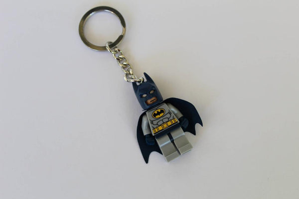 Leading brand toy Brick Key Chain with Classic Blue and Gray Batman Minifigure Keyring or Key chain