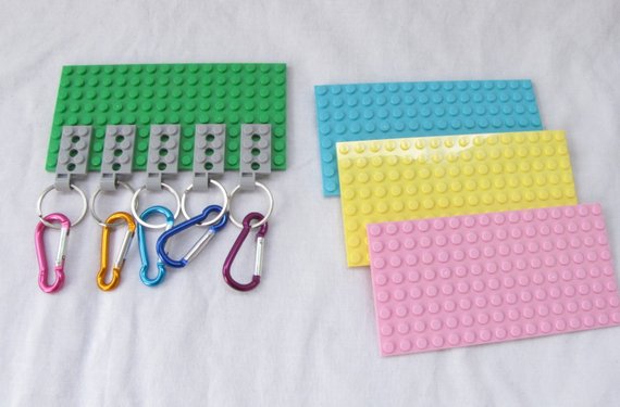 Toy Brick Key Organizer with 5 Key Chain and Carabiner Clip Pairs