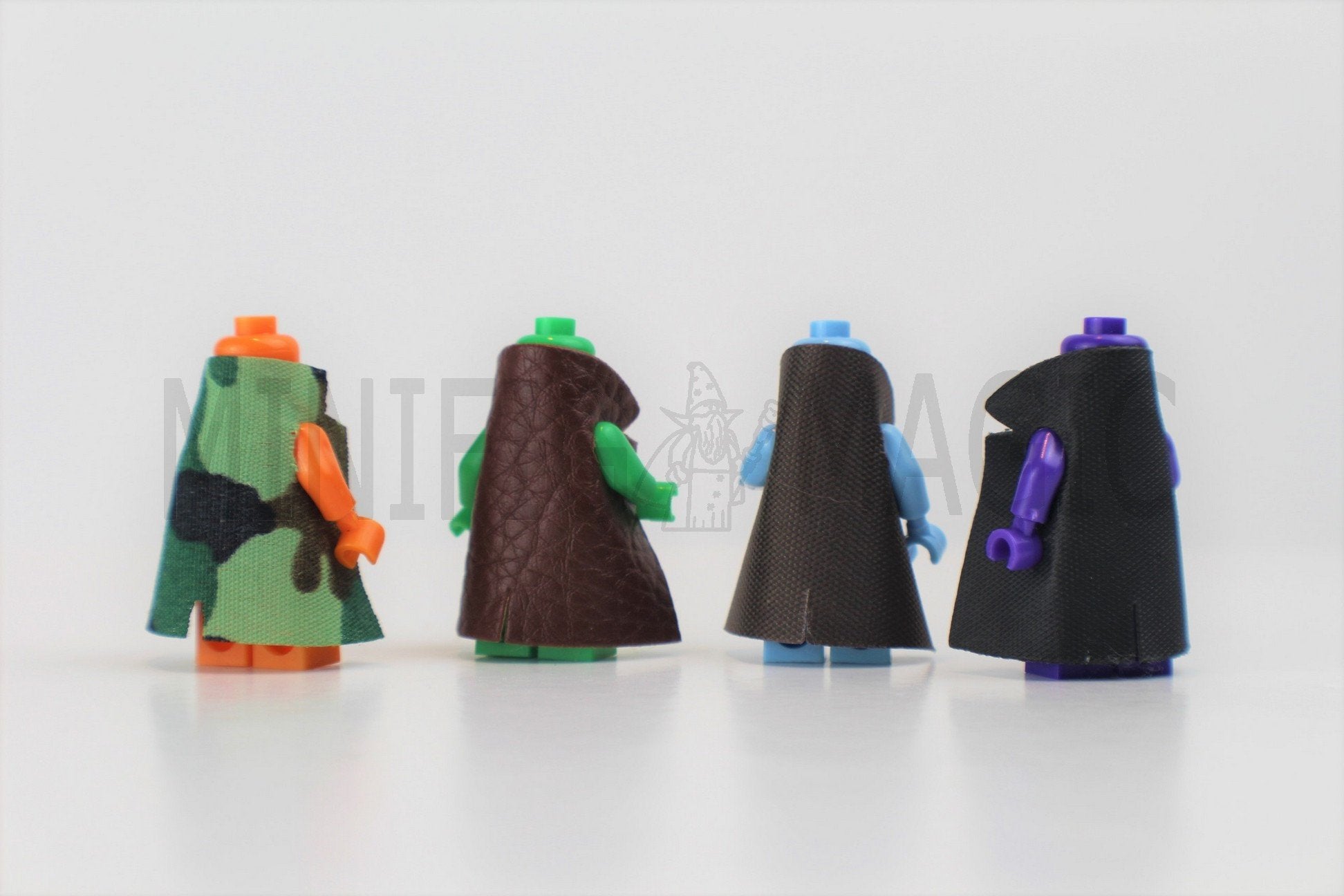Pack of 4 Trench Coat Accessories with Collar For Brick Toy Mini figurines
